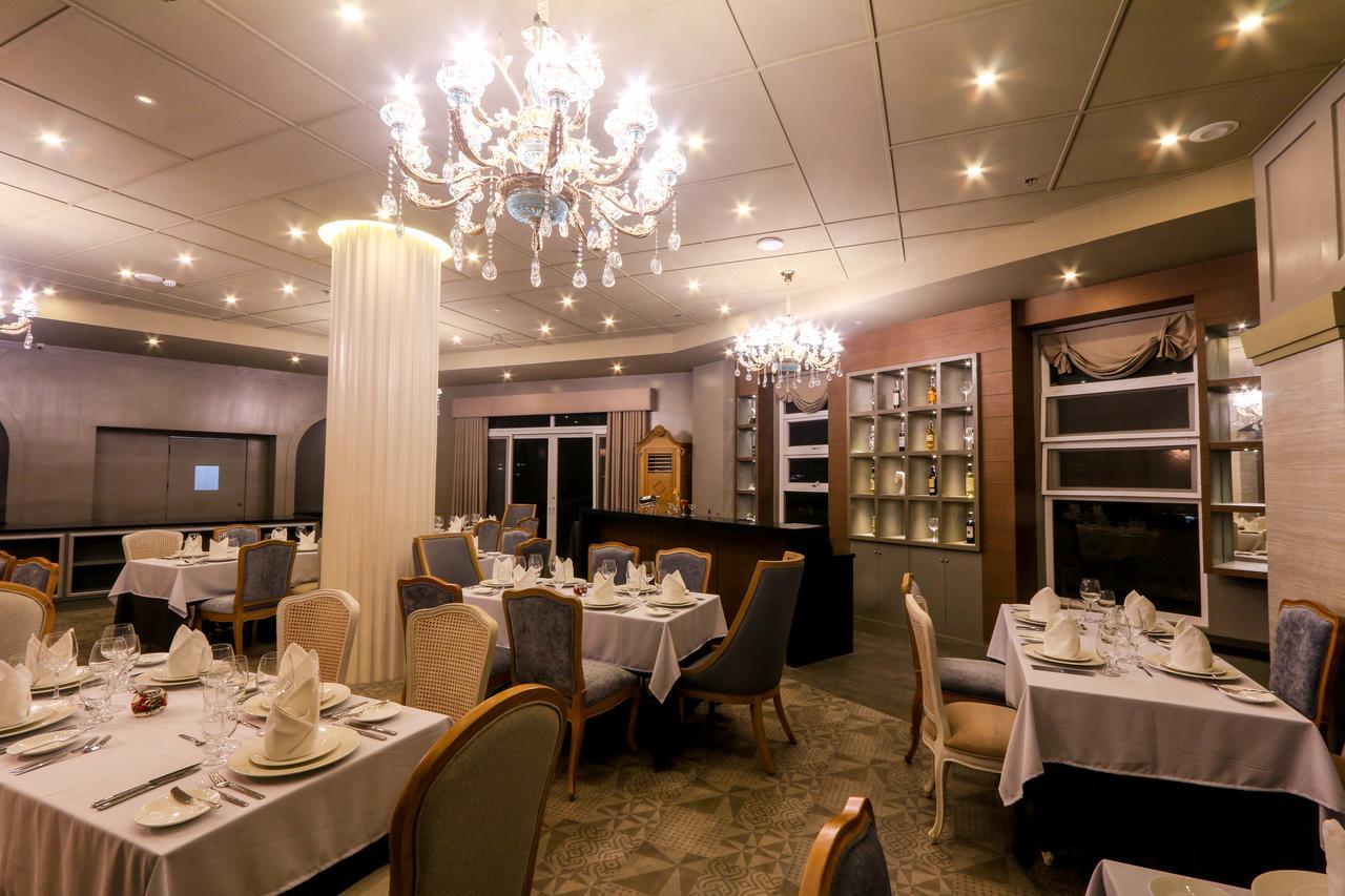 Hotel Carlito Tagaytay Tagaytay City Bagian luar foto