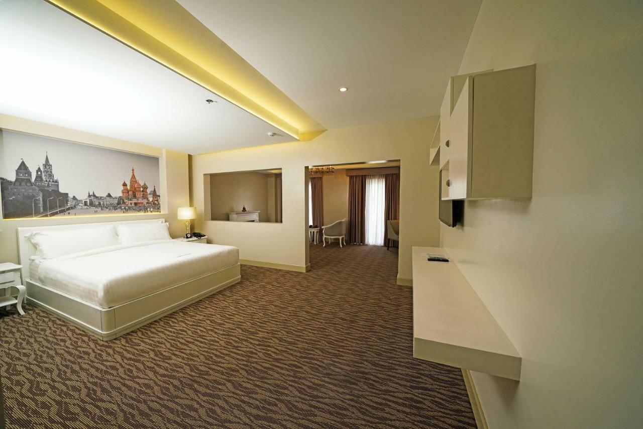 Hotel Carlito Tagaytay Tagaytay City Bagian luar foto