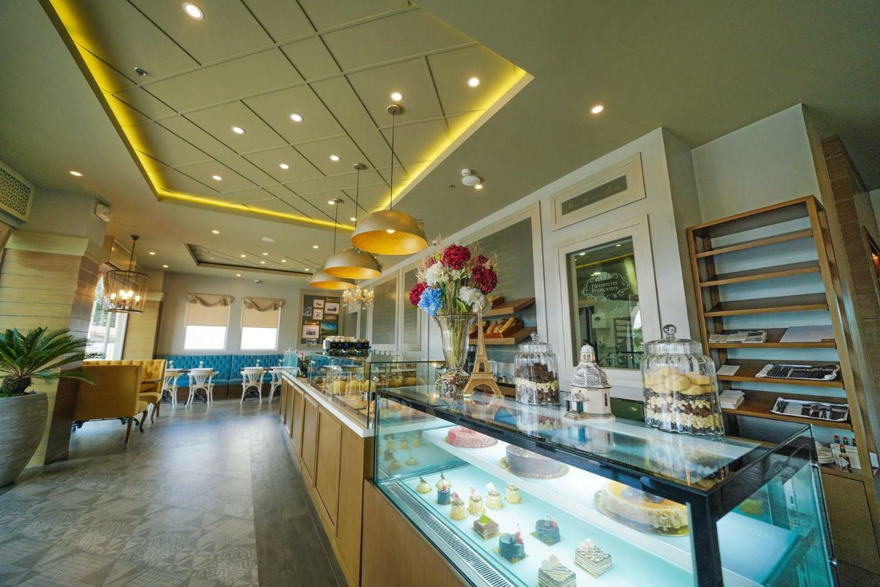 Hotel Carlito Tagaytay Tagaytay City Bagian luar foto