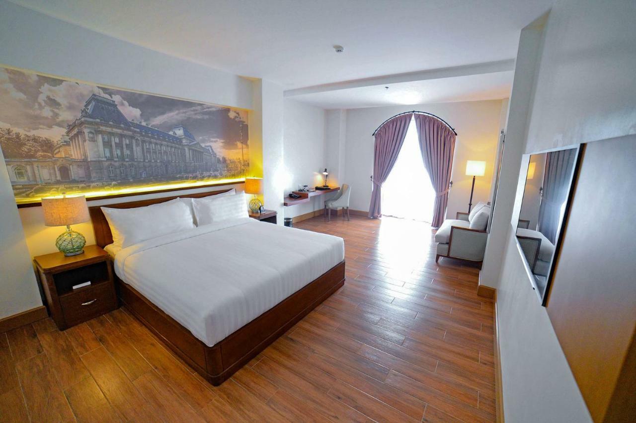Hotel Carlito Tagaytay Tagaytay City Bagian luar foto